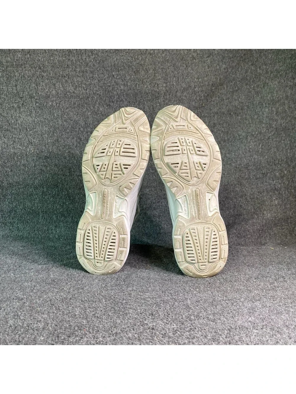 Reebok DMX Max Shoes Womens Size 10W White Leather Walking Athletic Sneakers